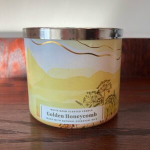 Golden Honeycomb Scented Candle